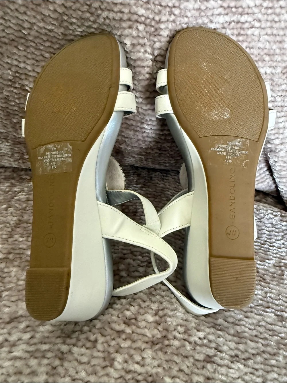 Bandolino Womens White Dress Sandals Embellished Strappy Open Toe Stretch Sz 7M